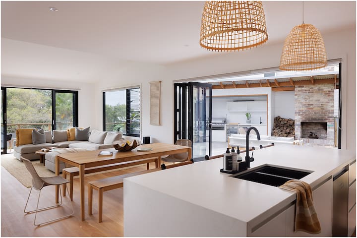 Walu House-Sauna/Ice Bath/Pool/Gym-Boomerang Beach