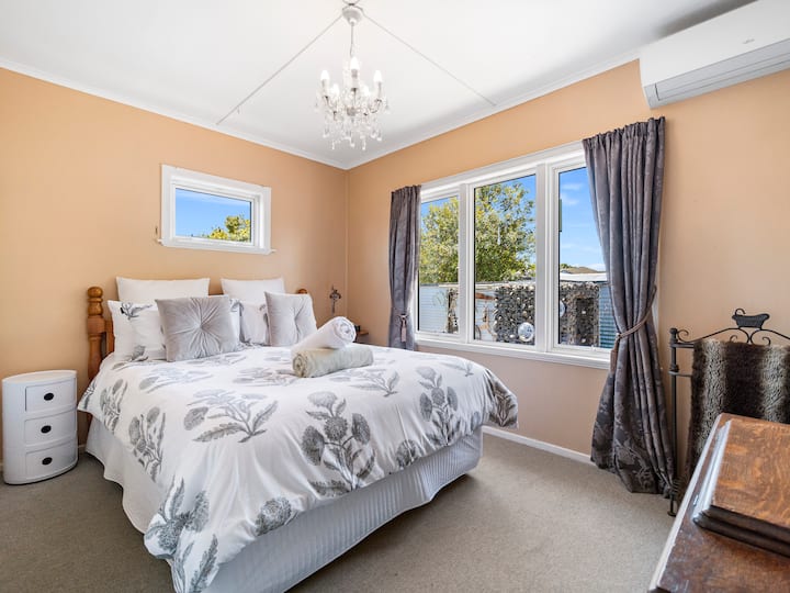 غرفة النوم 1