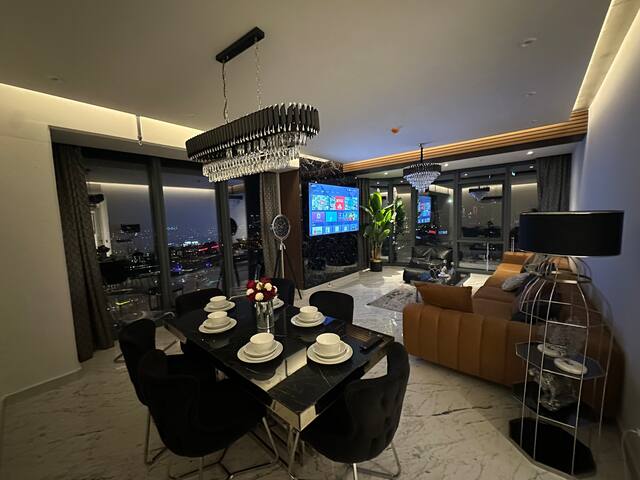 Most lavish apt 40+ Floor skyviwe ist #90 gallery image 3