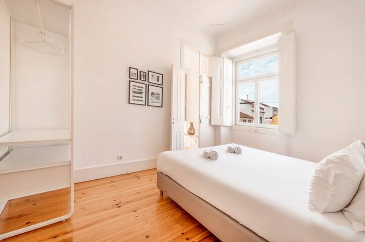 Alfama Light Space and Fado gallery image 2