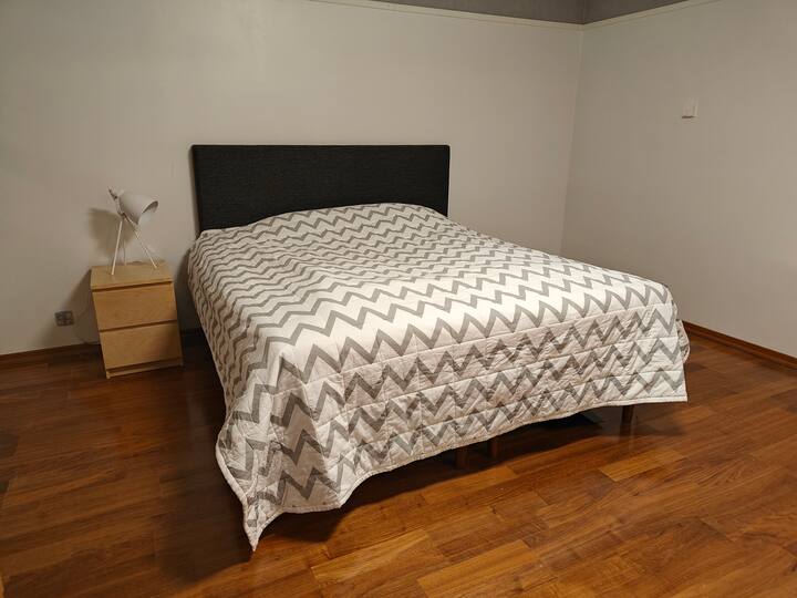 ห้องที่มีเตียงขนาด 180 ซม.