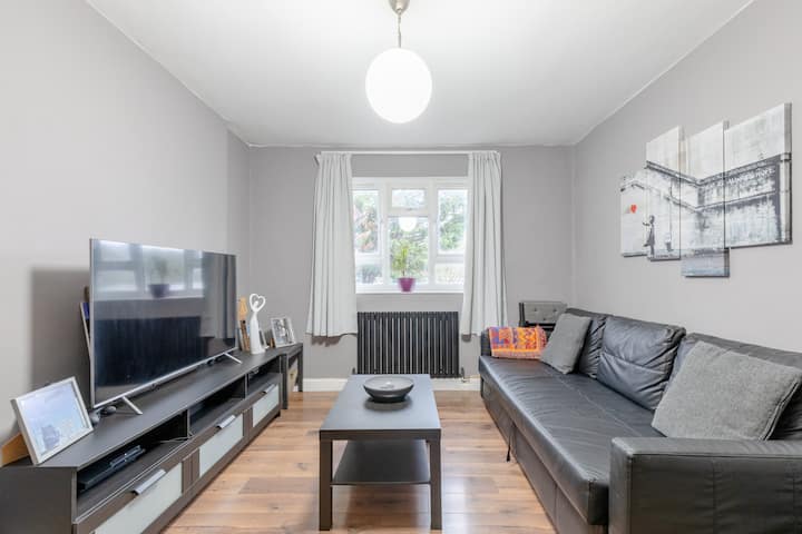 Spacious & Central | 1 Bed | Wifi | Regent's Canal - London
