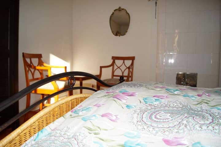 საძინებელი 1