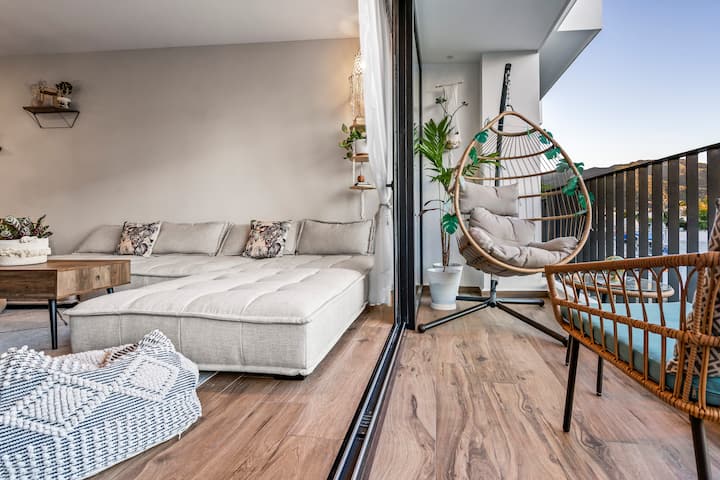 Plant Filled Boho Oasis - Rooftop Pool, Ac & Gym - Puerto Vallarta