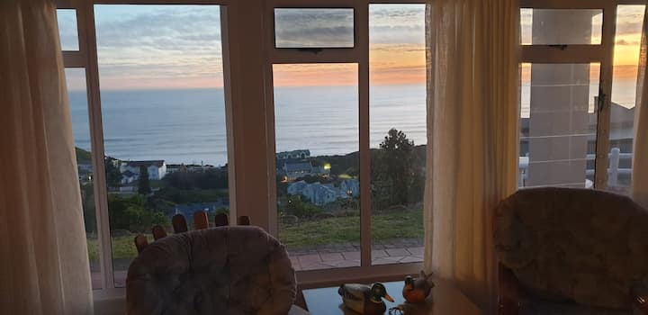L' Azure Self-catering - Knysna