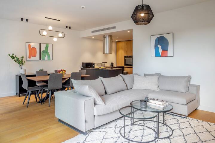 Silver Acropolis – Greecing