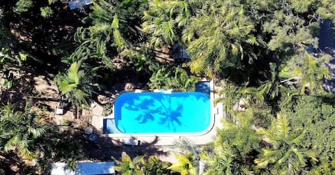 Top Airbnb: Project Tranquility, Magnetic Island in Nelly Bay