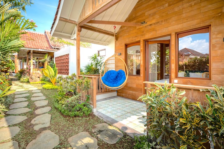 Ჯოგლო 1: ჩვენი სამი დახვეწილი, მდიდრულად მოწყობილი კინგ ‑ ლუქსიდან ერთ-ერთი.