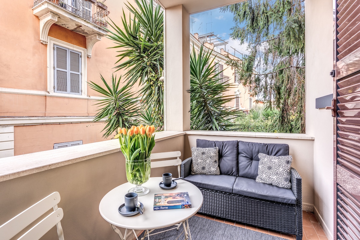 Cozy terrace Vatican apartment - Apartments for Rent in Rome, Lazio ...