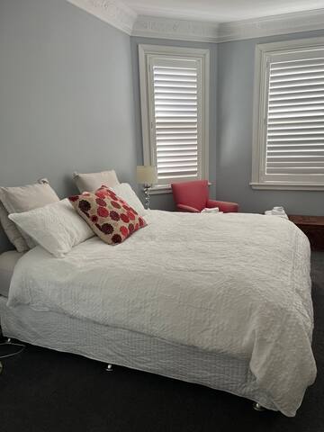 Fabulous family house gallery image 3