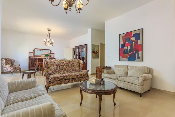 Ch® - Golden Getaway - 3br, Achrafieh - Lebanon
