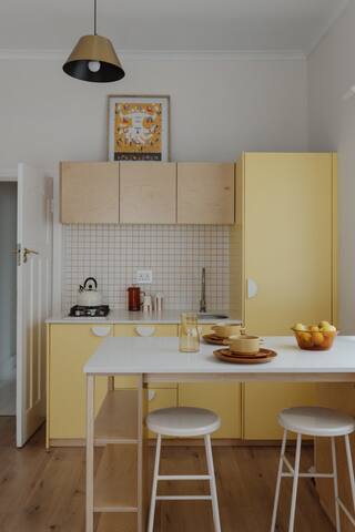 Listing in City Bowl