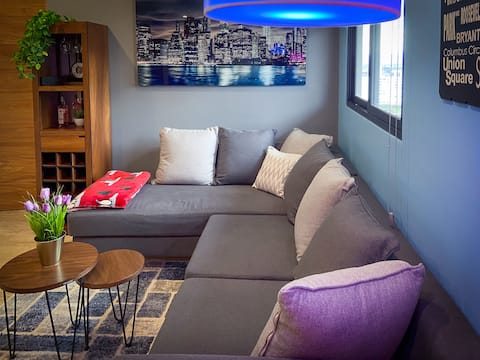 Successful Airbnb property: Incredible Loft at Penthouse level AC amenities in Juriquilla