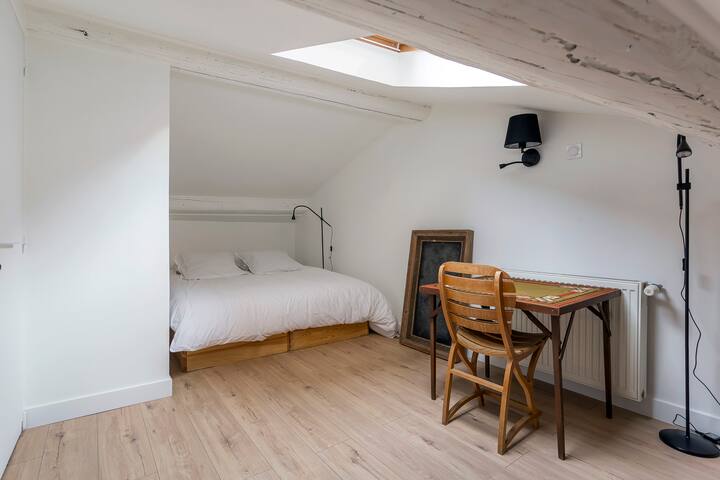 Loft Duplex avec terrasse gallery image 4