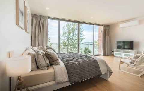Marbella Beachfront Pattaya 3BR