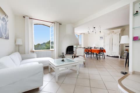 Top Airbnb: Villa Shangrila in Mougins