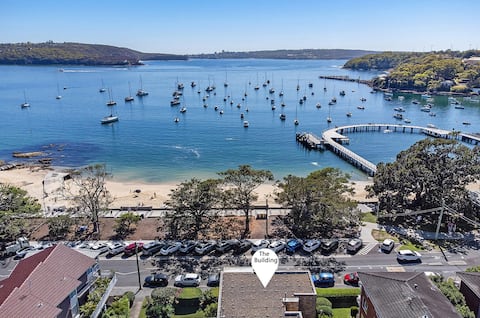 Top Airbnb: Beachfront Apartment at Balmoral Beach in Mosman