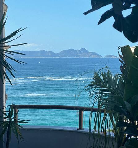 3PAX Luxury Seaview Terrace Design Arpoador