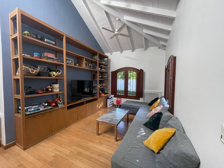 Apartamento de 5 quartos em Beccar