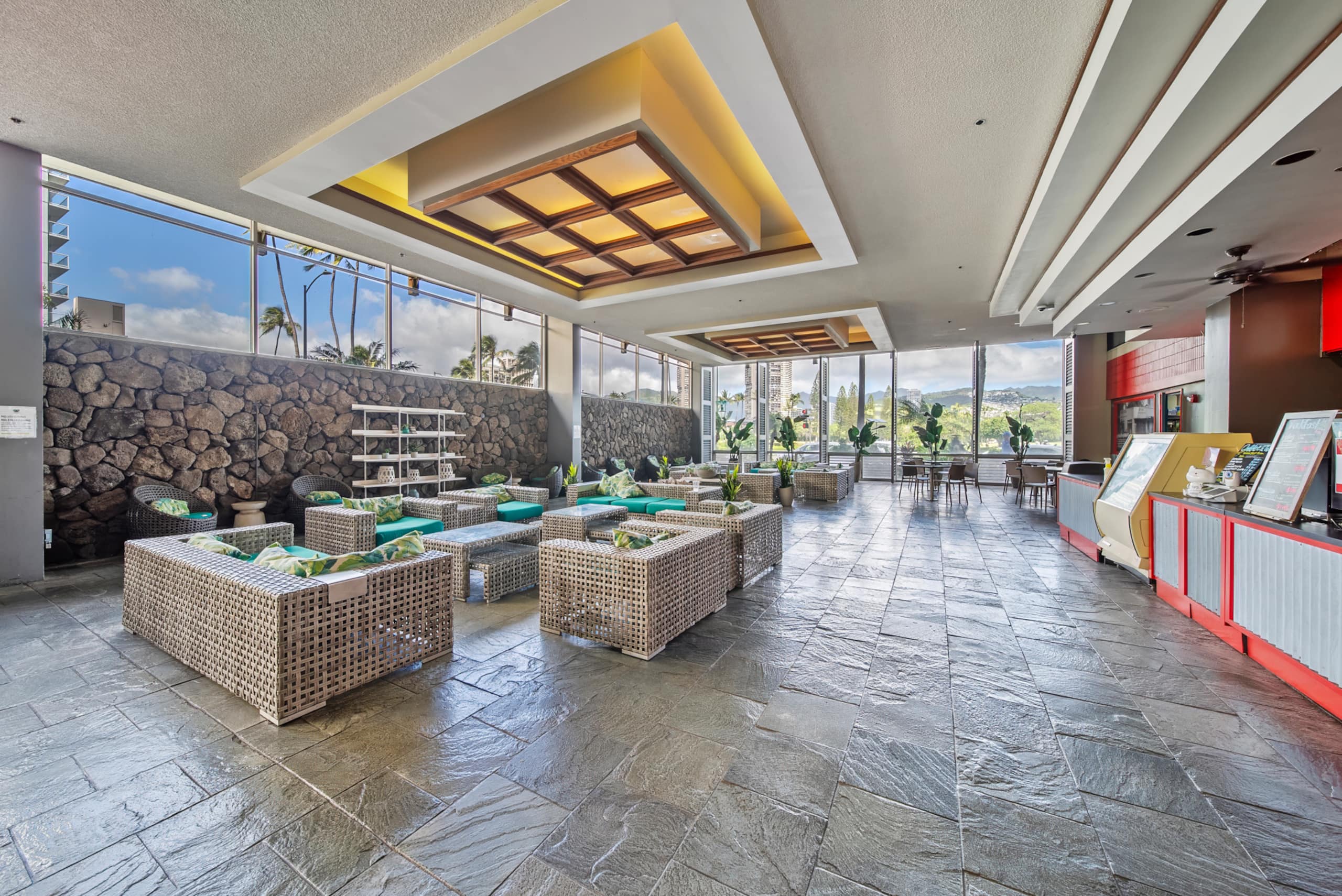 Nice Modern Studio w/nice view in Waikiki! - Image 22