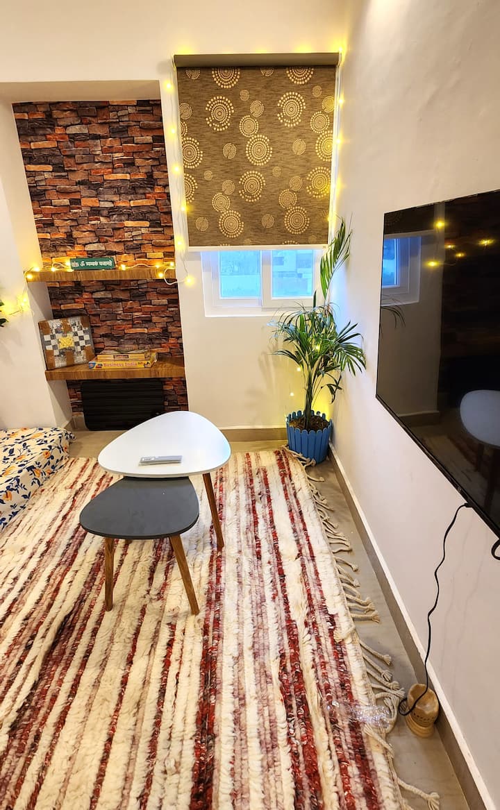 My Home Shiva: Luxury Stay Near Assi & Bhu! - Varanasi