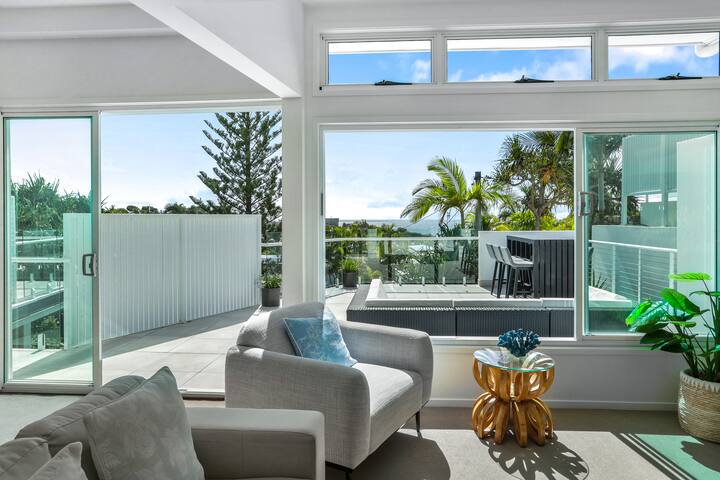 Seashells on Sunrise, Sunrise Beach