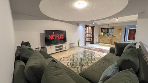 Zamalek Luxurious Apartment Cairo