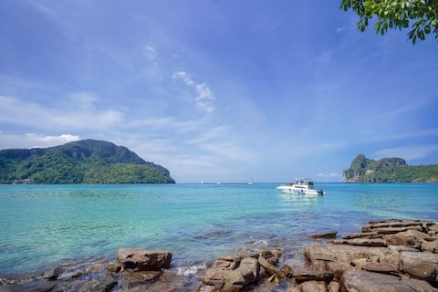Phi Phi Oceanfront Bungalow Retreat