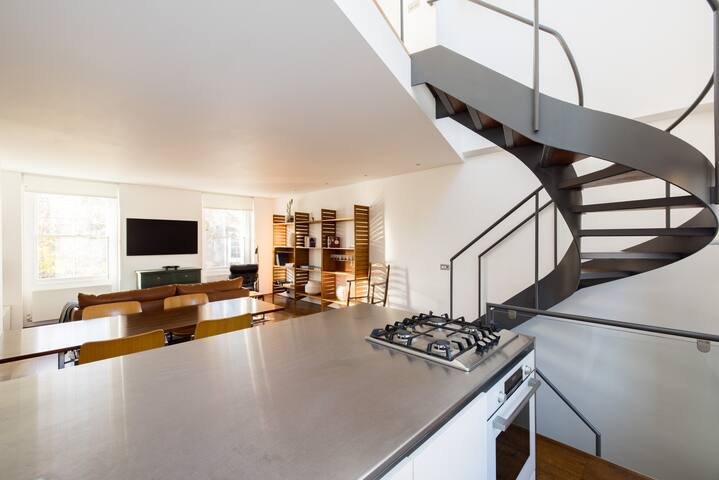 Bellevue Notting Hill 2 Bed by Holland Park gallery image 3