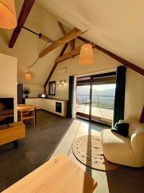 Studio with Lake & Mountain View