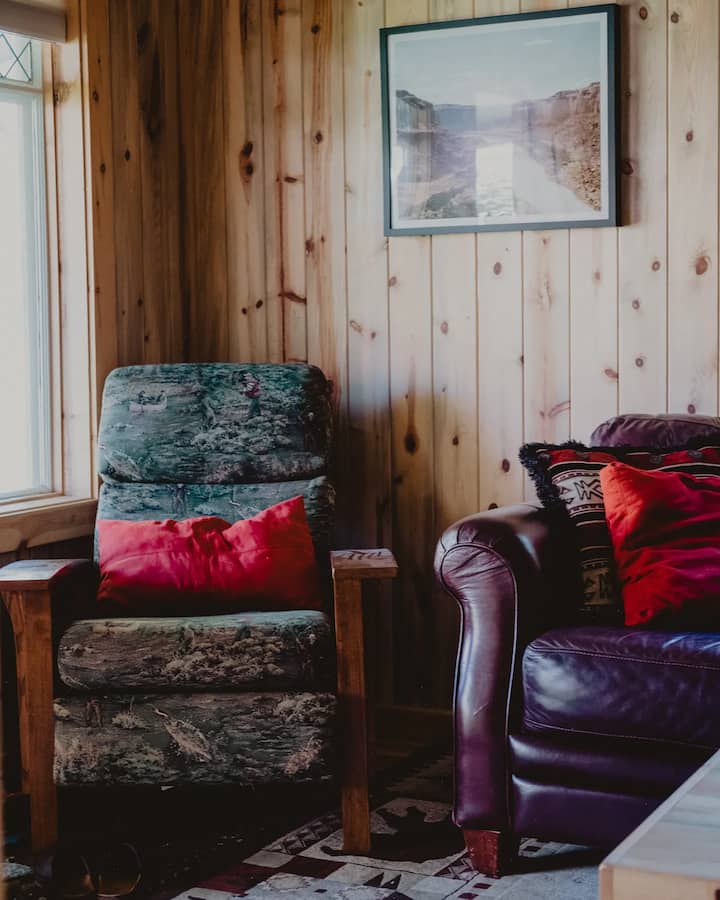 Cozy Bearcreek Hideaway Cabin With Sauna - Red Lodge, MT