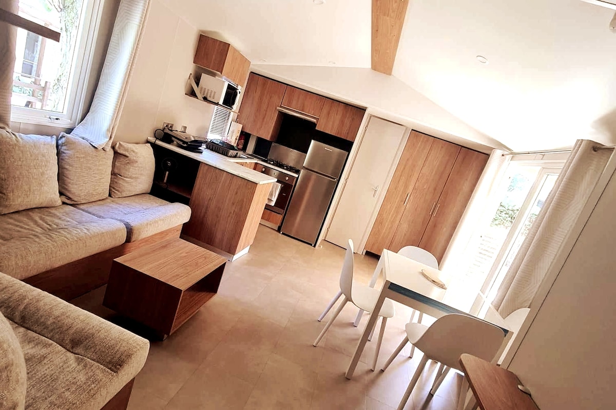 Annuncio Airbnb popolare: New mobile home, 8 people a Vias