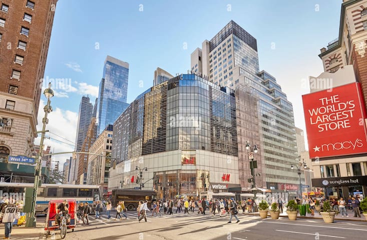 Very Large 3 Bedroom 2 Bath gallery image 3