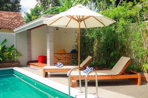 Tailslide Villa