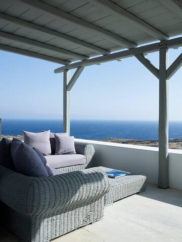 Paradise Estate Villa Carina | Pool & Ocean View gallery image 4