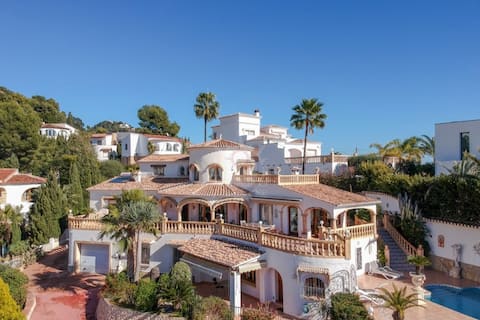 Elegant villa with a secluded pool
