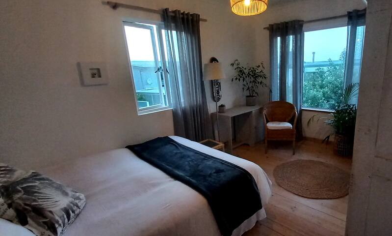 Frangipani Beach House gallery image 5