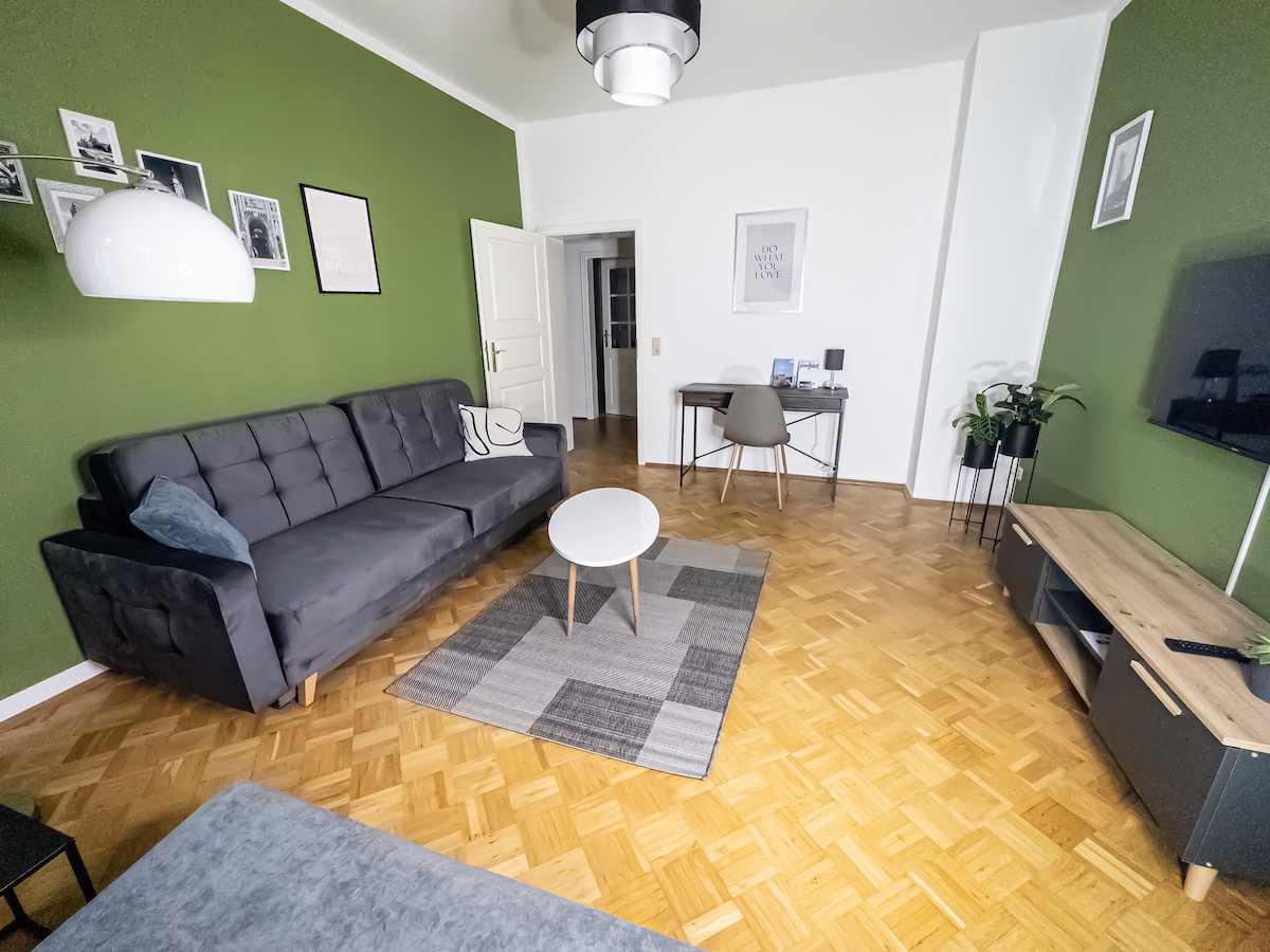Top Airbnb: First-class 3-room apartment in Gohlis Süd