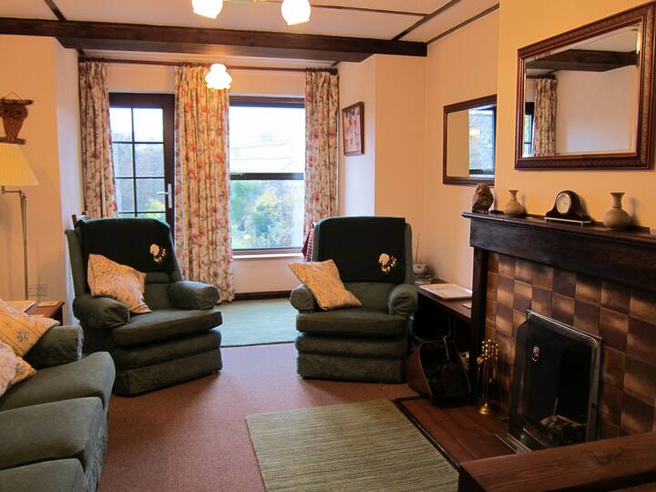 Beechcroft  Cottage Middle, Amazing Views Quiet - Reeth