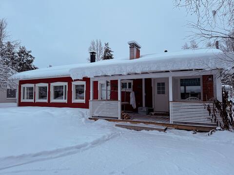 Red House at Kuusitie / Red House on Kuusiti