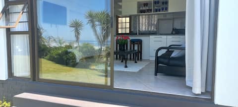 Dolphin Leap+Annex sleeps 7 in 4 bedrms
self cater