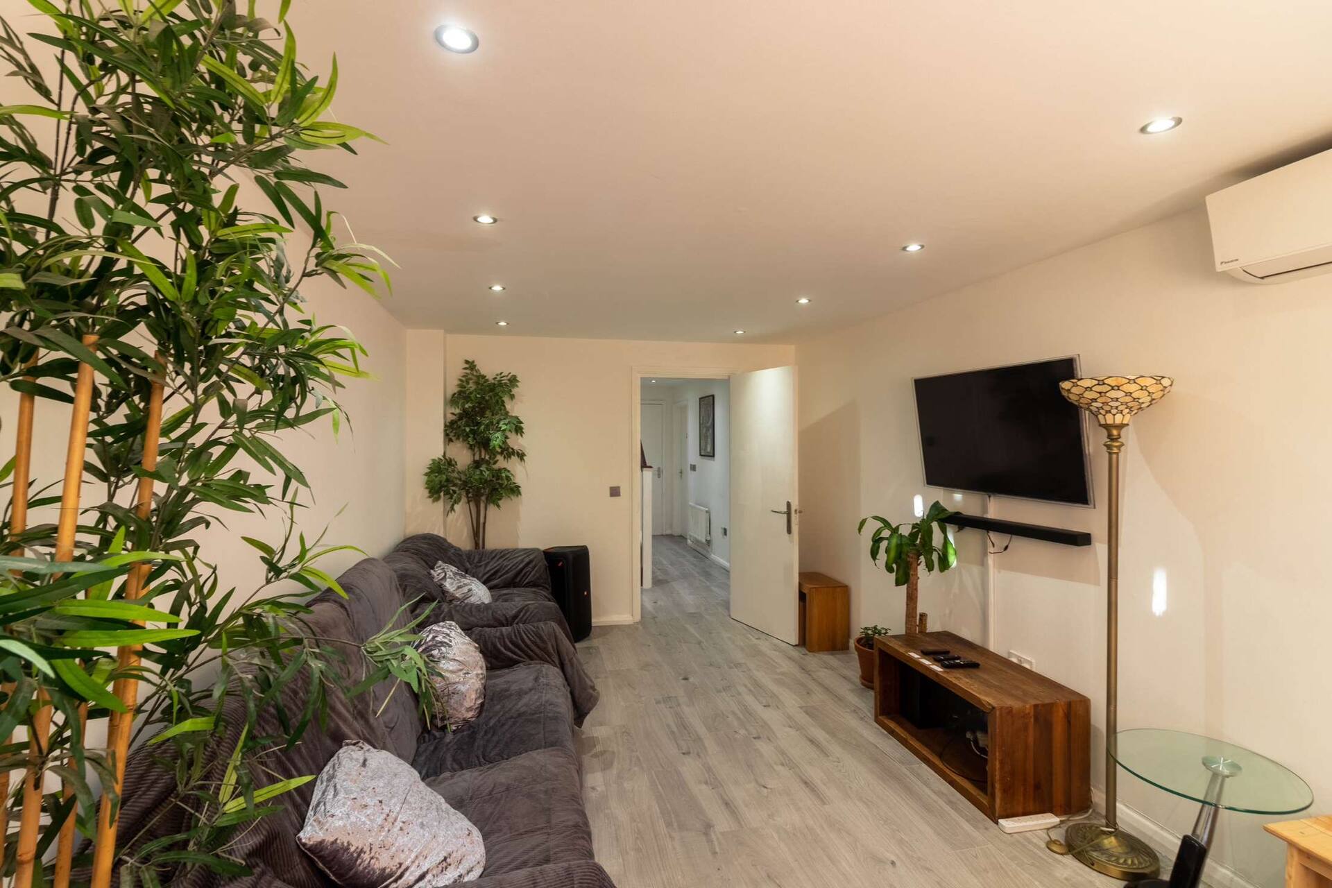 Free Parking | By Wembley Stadium | Private Garden