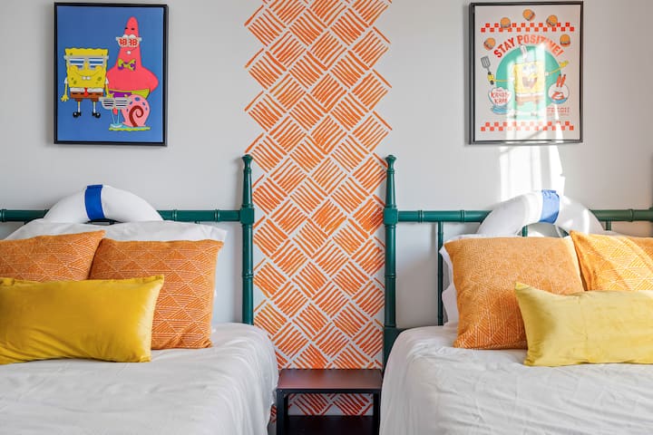 Spongebob Room 
Twin Beds