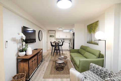 Popular Airbnb listing: Subway to Toronto + Wonderland in Vaughan