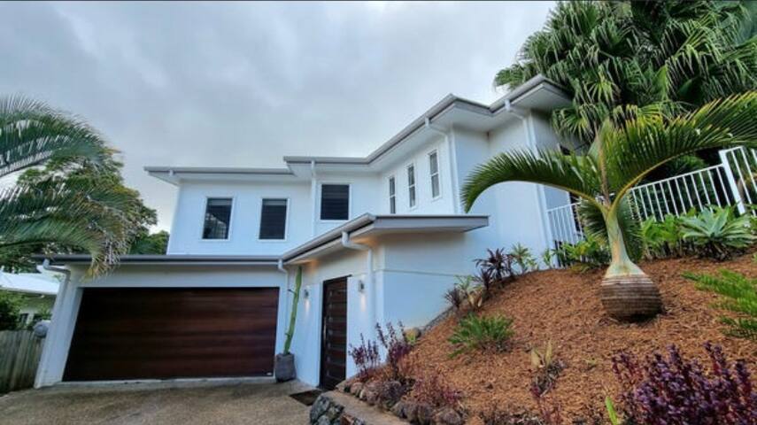 Sunset on Hummingbird gallery image 3