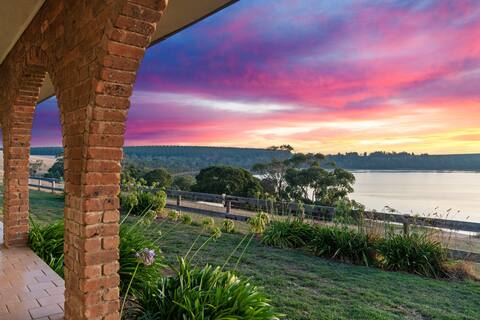 Lake House at Lake Leake