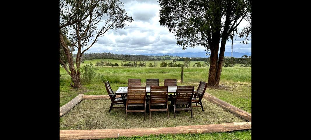 Hillview Farmhouse gallery image 2