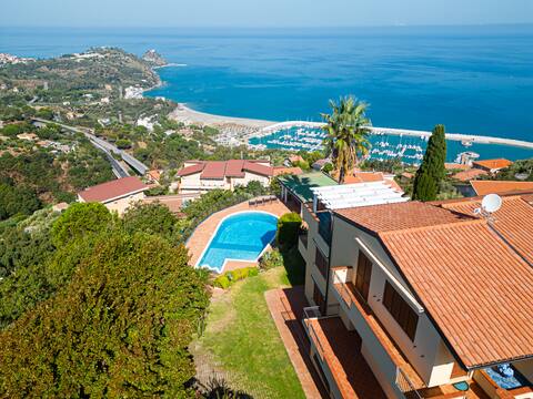 Panoramic penthouse in the Villa
