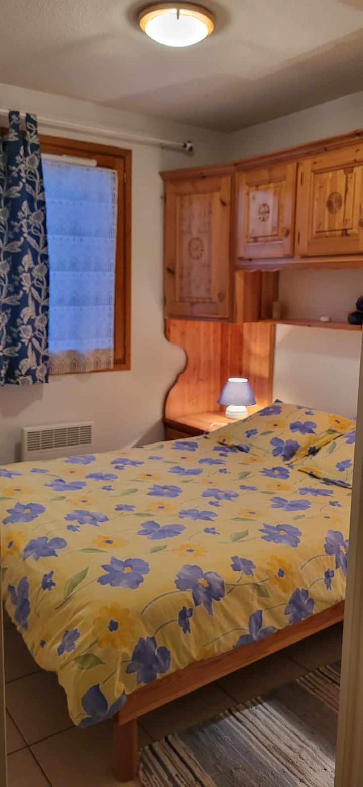 غرفة النوم الرئيسية