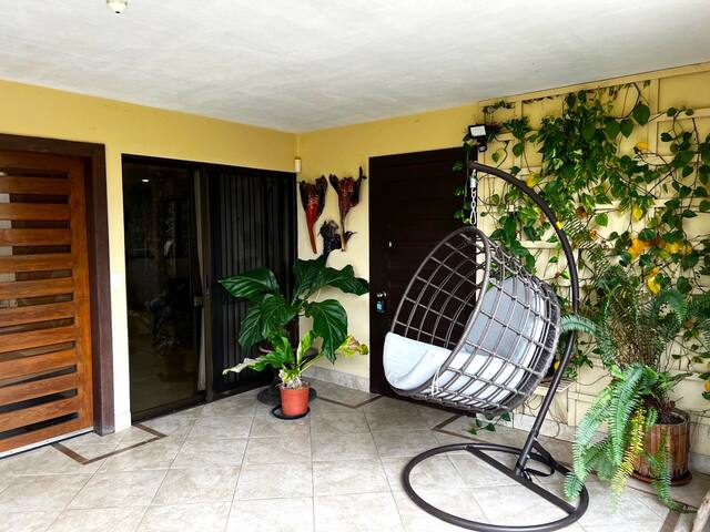 1 Bed with private jungle area!